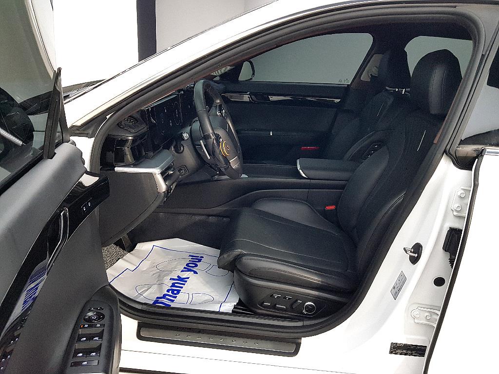 HYUNDAI Grandeur - Vista 8
