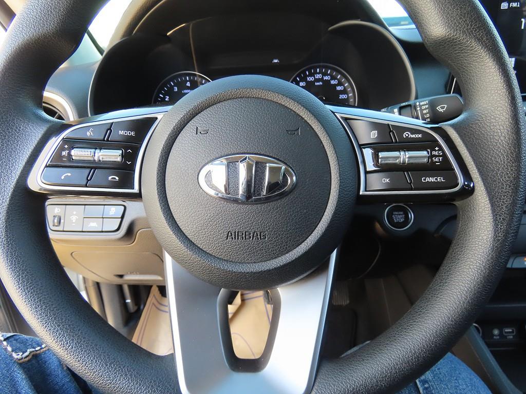 KIA K3 - Vista 10
