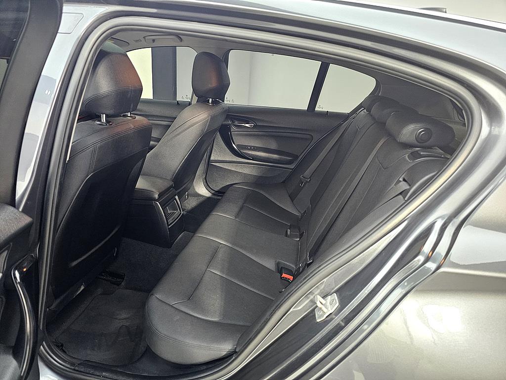 BMW 1 series - Vista 9