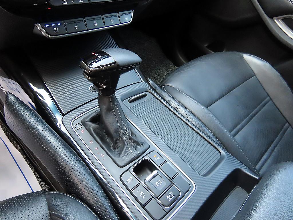 KIA Sorento - Vista 10