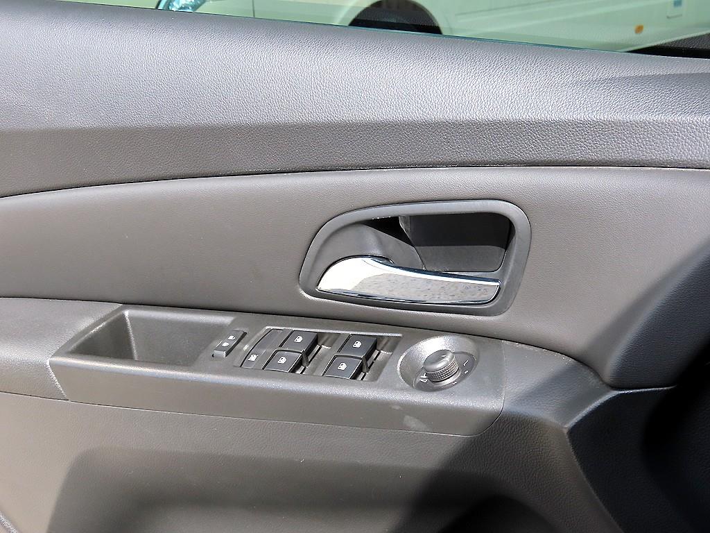 Chevrolet Cruise - Vista 11