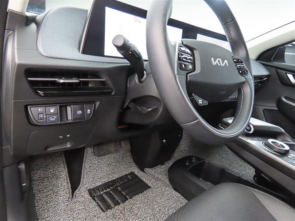 KIA EV6 2023 the color of pearl - Importación desde Corea - HF Imports Iquique - Foto 13