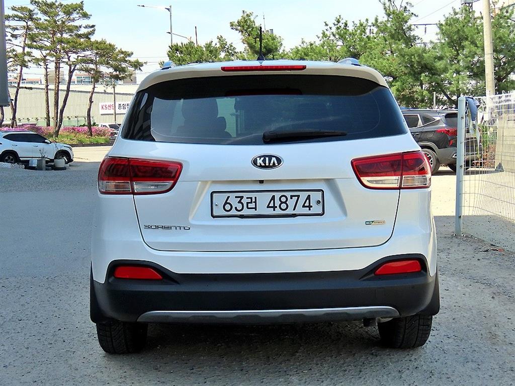 KIA Sorento - Vista 4