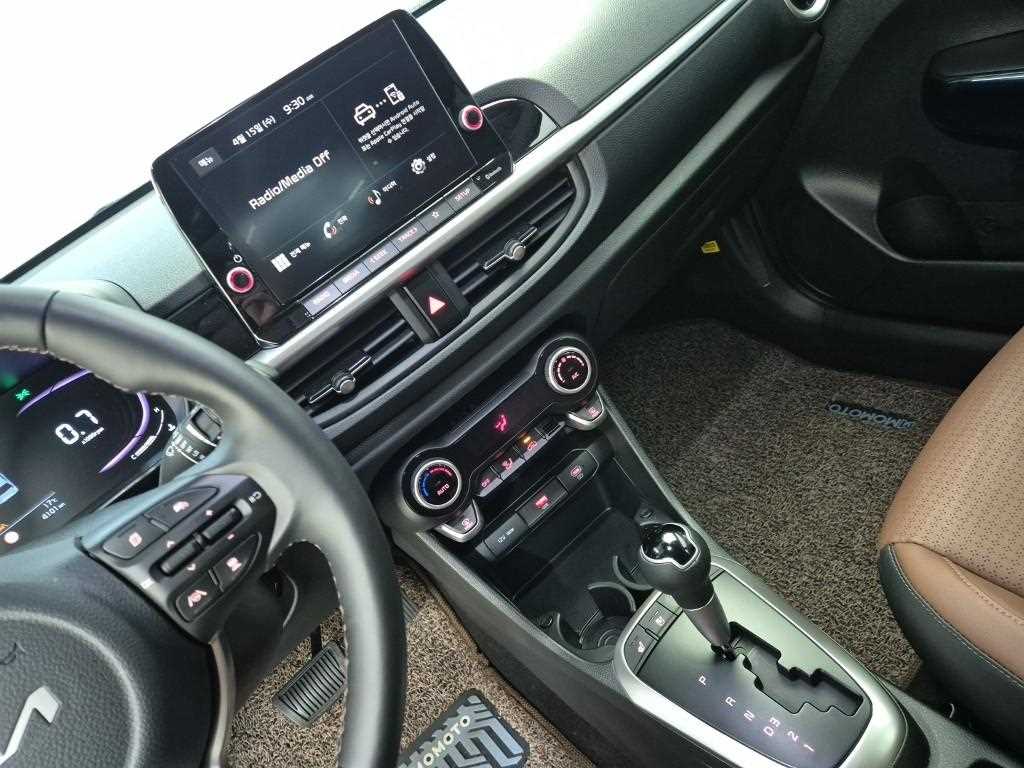 KIA Morning - Vista 10