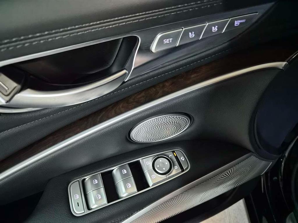 KIA K9 - Vista 12