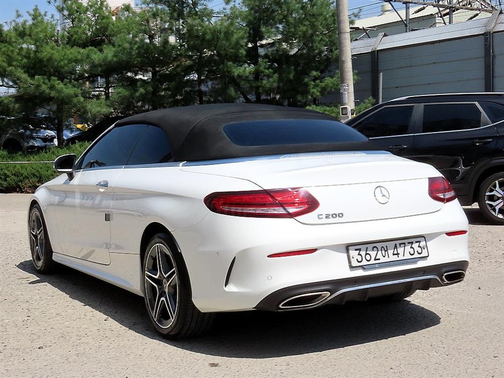 Mercedes Benz C Class - Vista 3