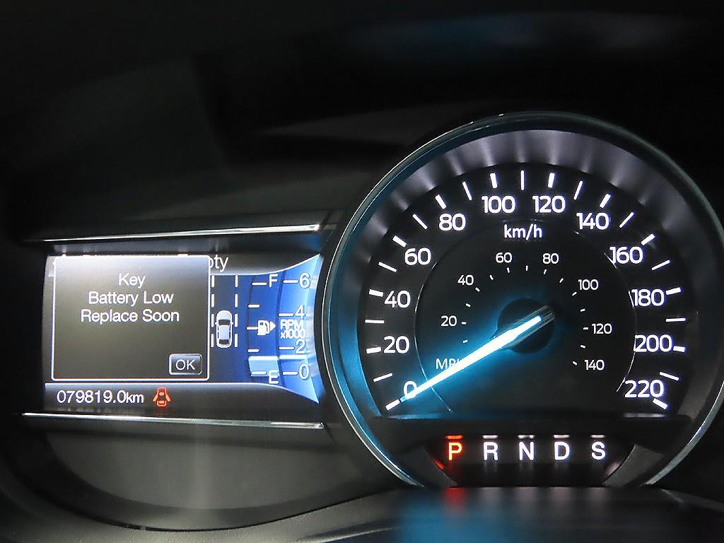 Ford Explorer - Vista 11