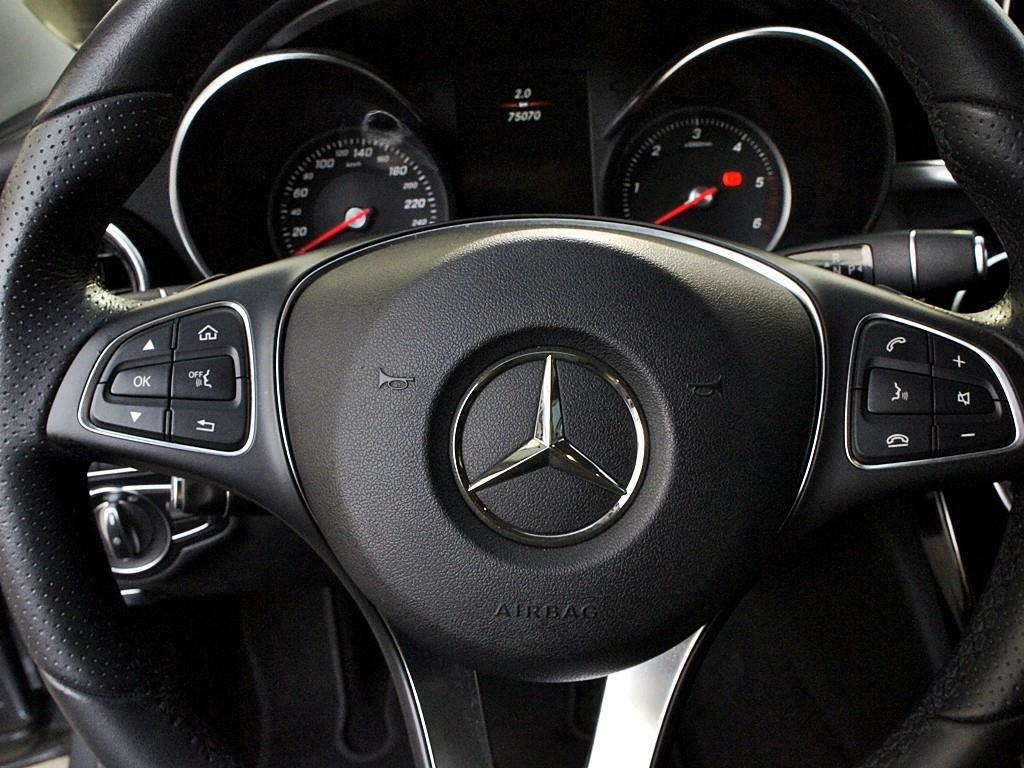 Mercedes Benz C Class - Vista 12