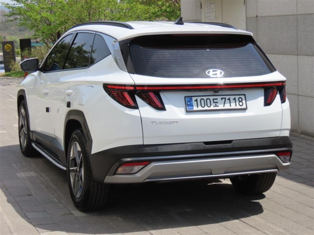 HYUNDAI Tucson - Vista 7