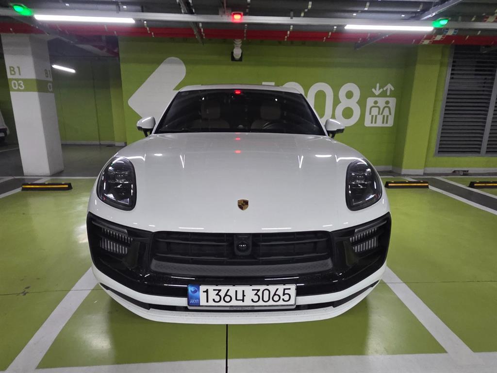 Porsche Macan 2023 Blanco - Importación desde Corea - HF Imports Iquique - Foto 1