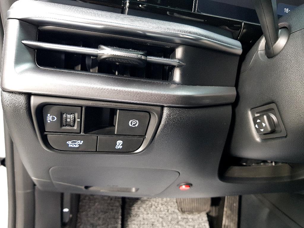 HYUNDAI Grandeur - Vista 10