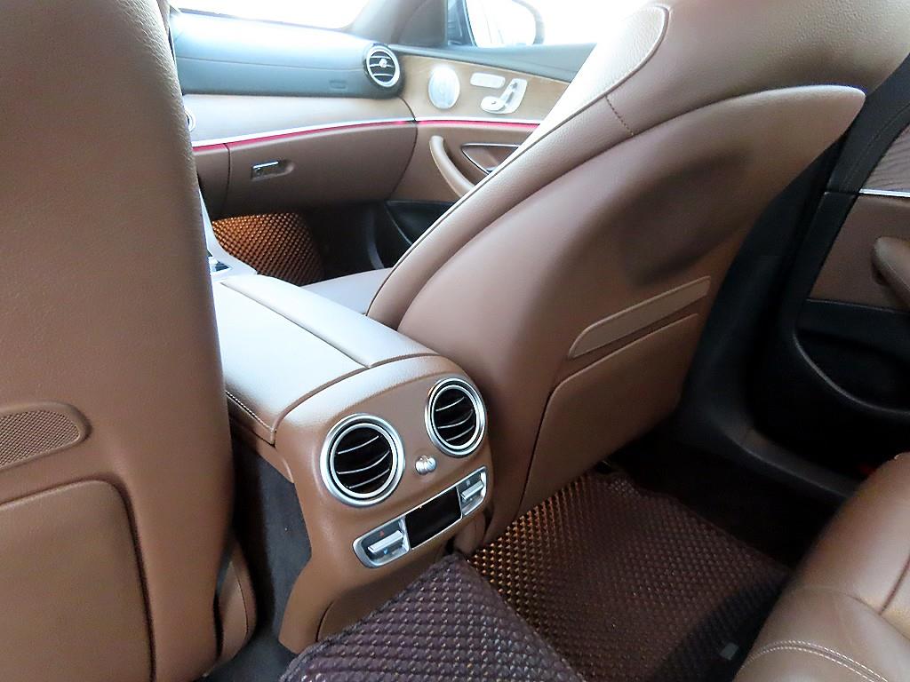 Mercedes Benz E class 2021 Gris - Importación desde Corea - HF Imports Iquique - Foto 15