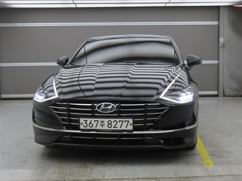 HYUNDAI Sonata - Vista 2