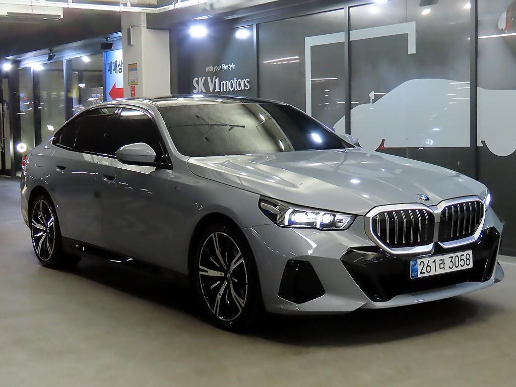 BMW 5 Series 2025 - Importación desde Corea - HF Imports Iquique - Foto 1