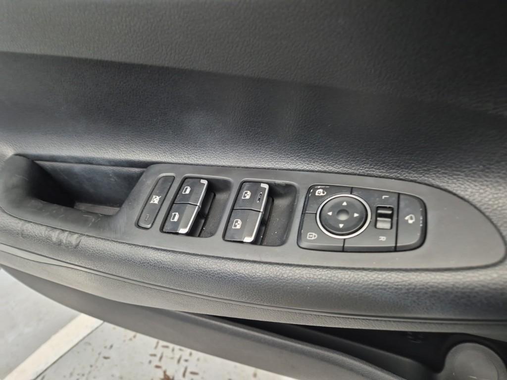 HYUNDAI Grandeur 2018 Negro - Importación desde Corea - HF Imports Iquique - Foto 18