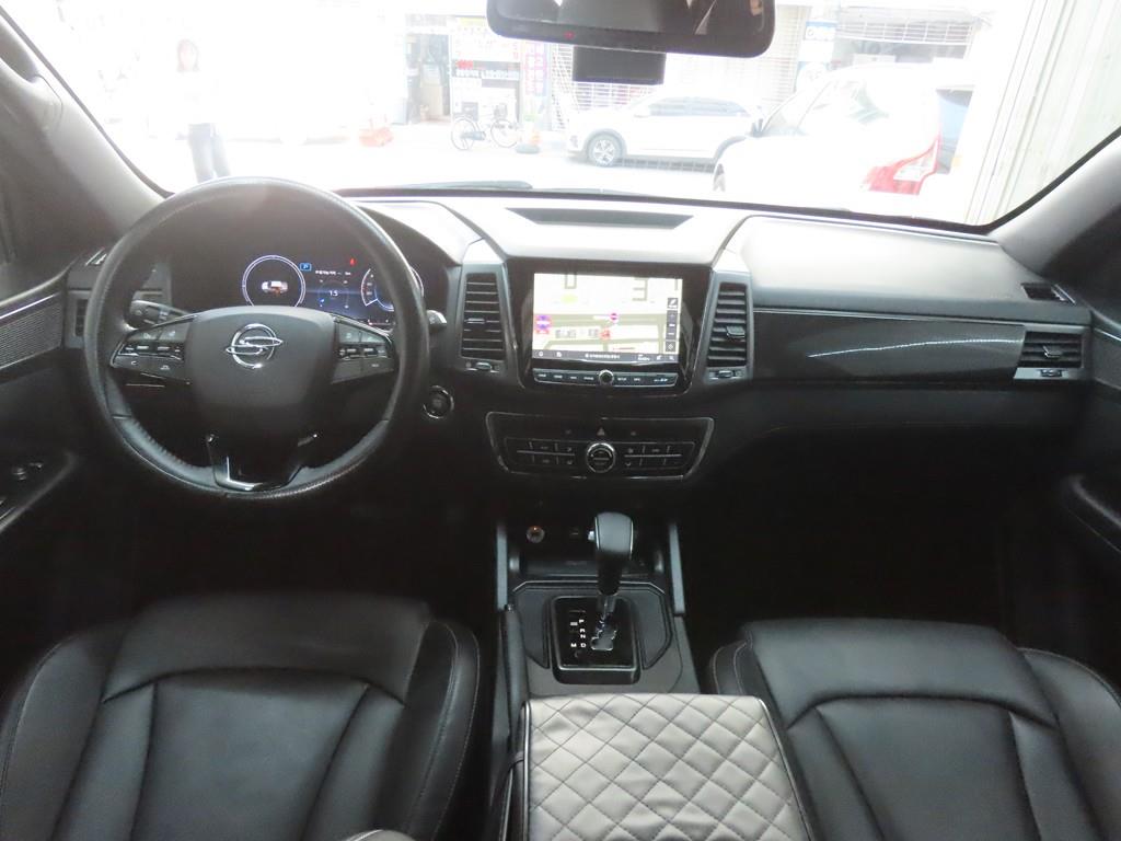 Ssangyong Rexton - Vista 7