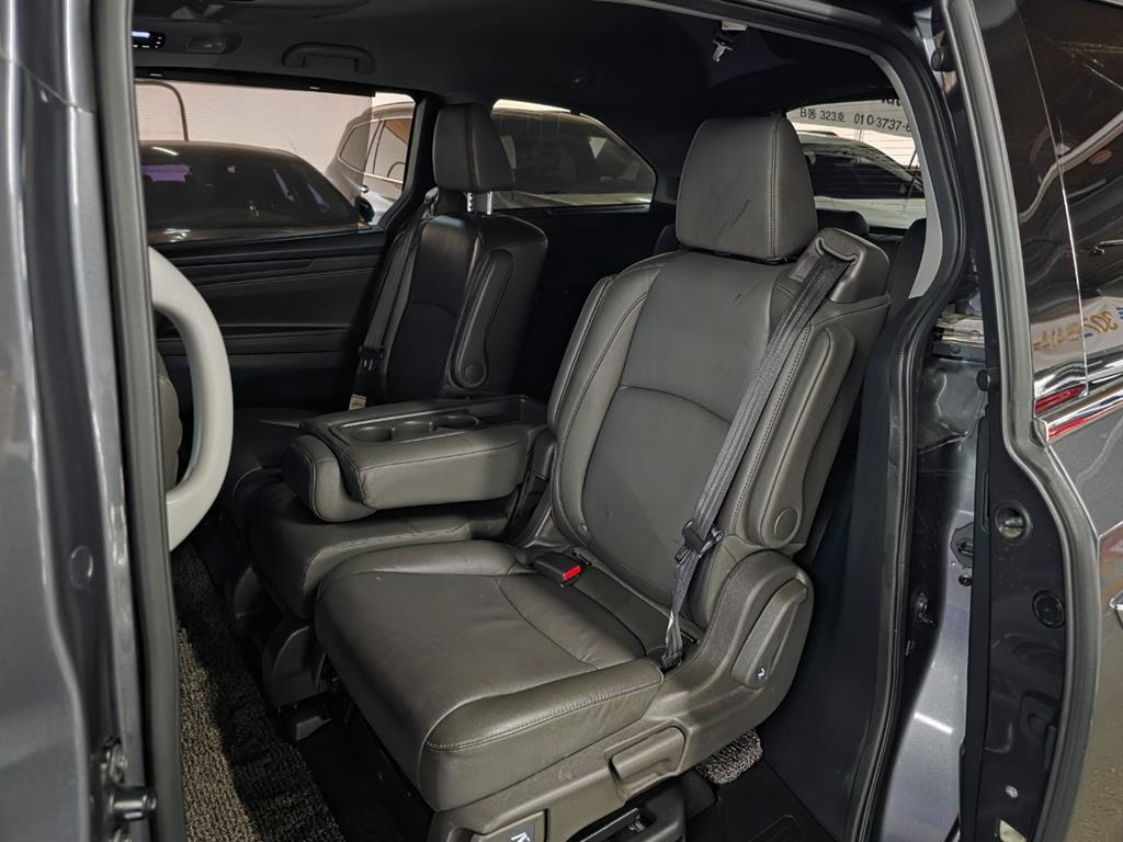 Honda Odyssey - Vista 9