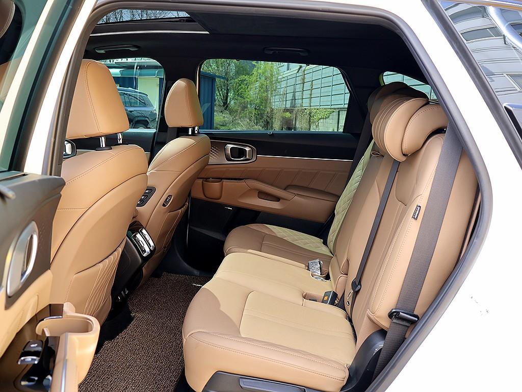 KIA Sorento 2024 Blanco - Importación desde Corea - HF Imports Iquique - Foto 11