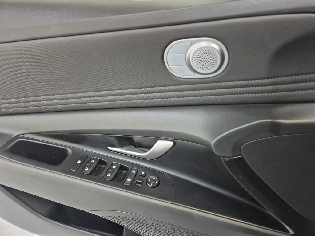 HYUNDAI Avante 2021 Blanco - Importación desde Corea - HF Imports Iquique - Foto 19