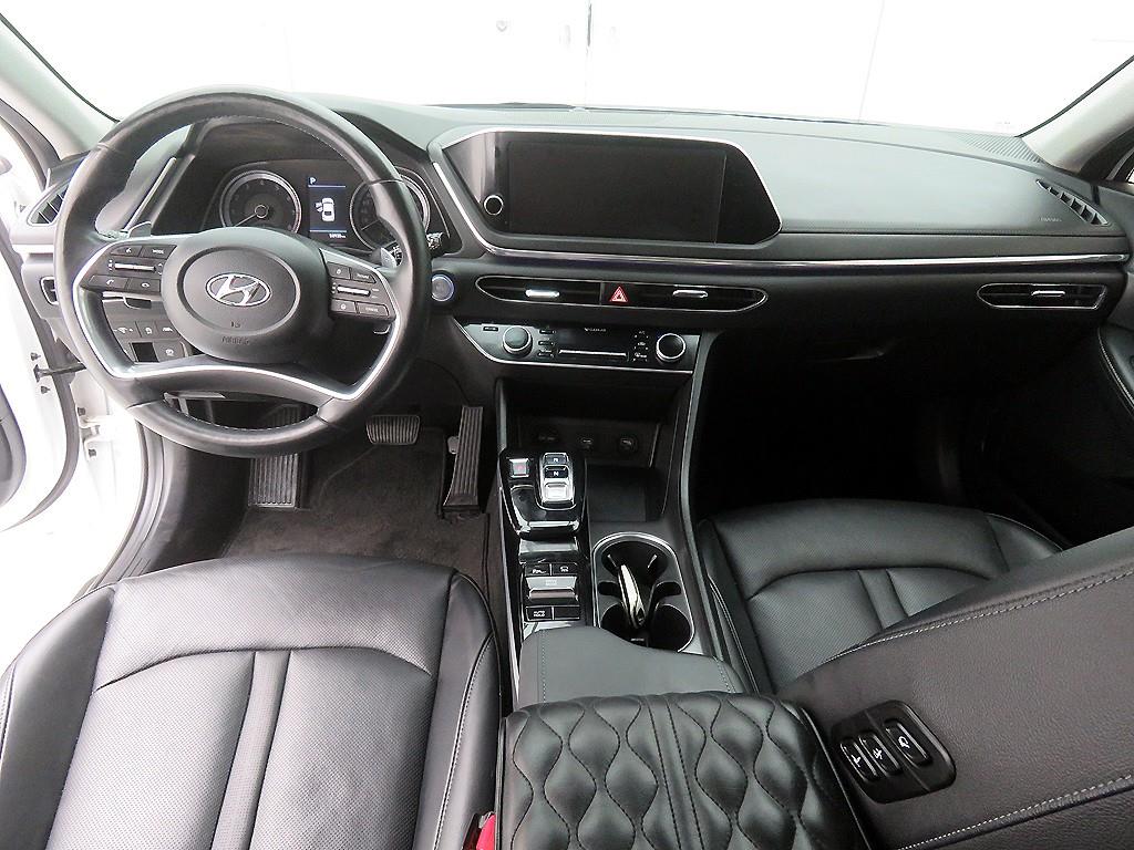 HYUNDAI Sonata - Vista 8