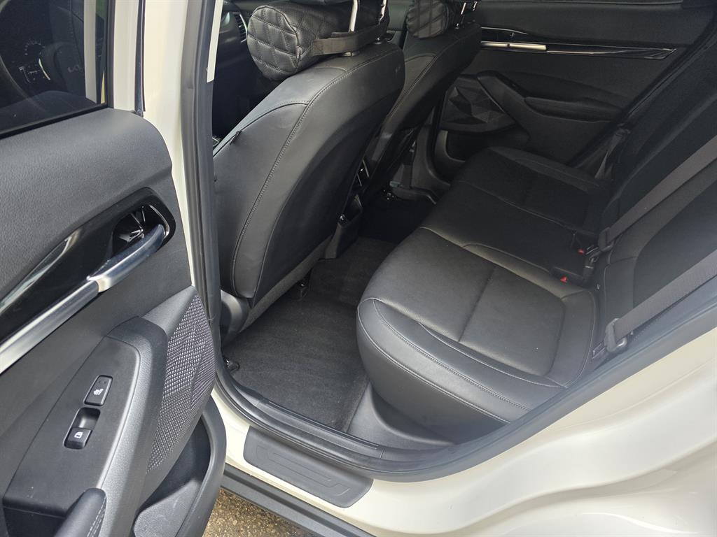 KIA Seltos 2023 Blanco - Importación desde Corea - HF Imports Iquique - Foto 14