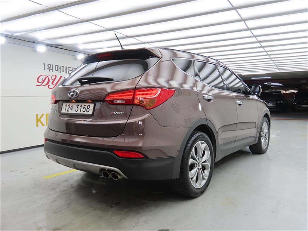 HYUNDAI Santa Fe - Vista 4