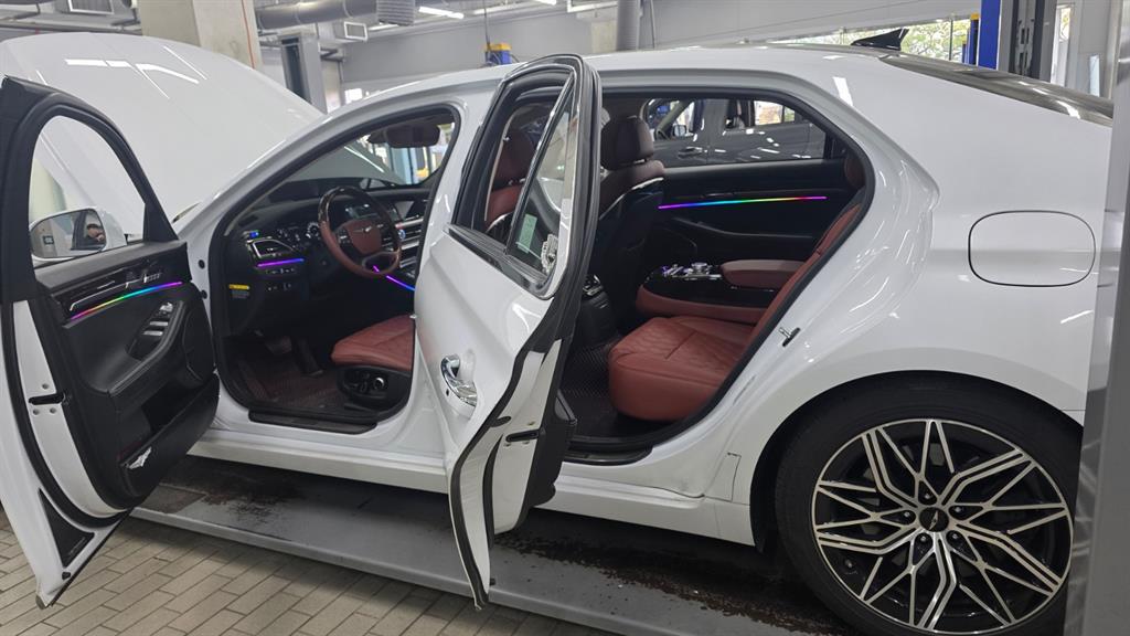 Genesis G90 2019 Blanco - Importación desde Corea - HF Imports Iquique - Foto 1