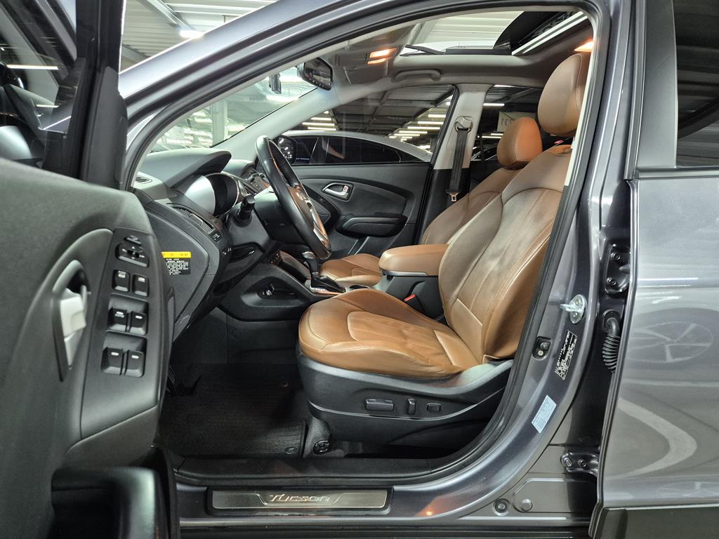 HYUNDAI Tucson - Vista 8