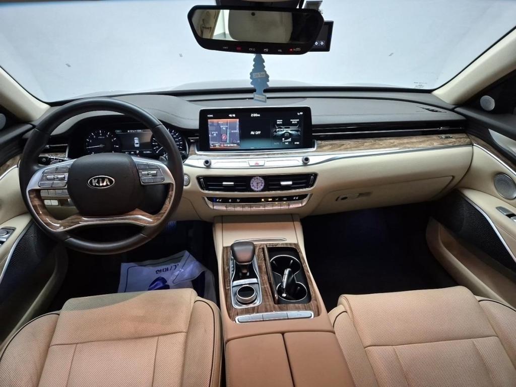KIA K9 - Vista 7