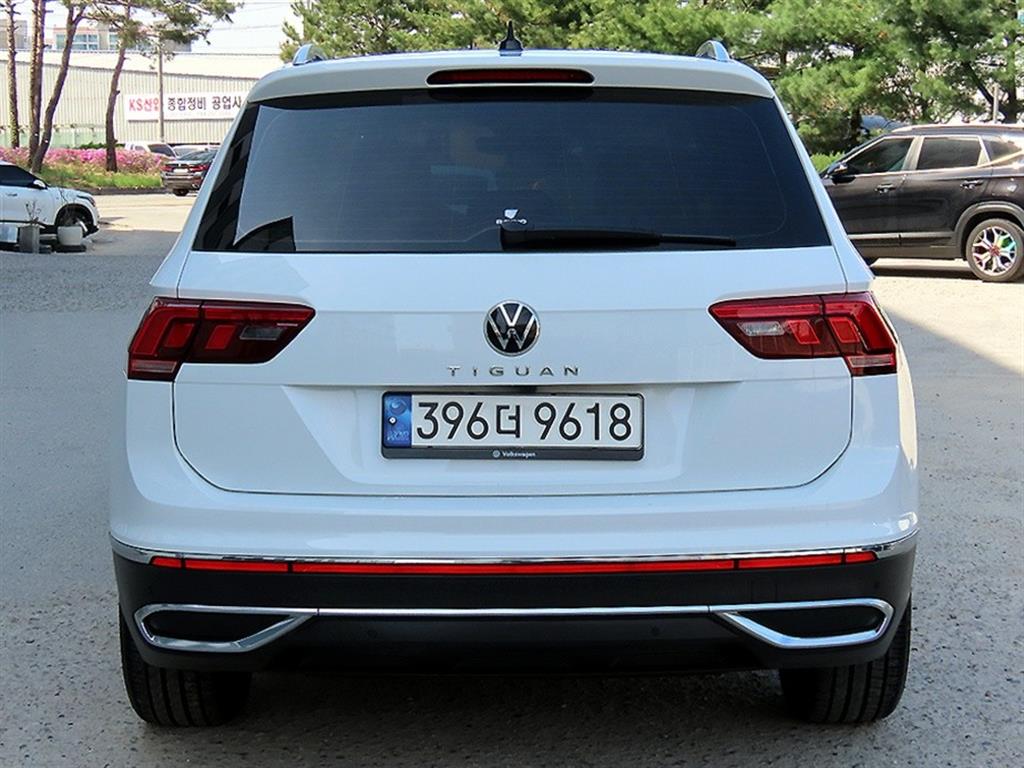 Volkswagen Tiguan - Vista 4