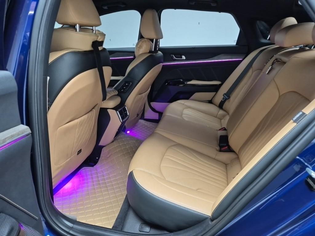 KIA K5 - Vista 12
