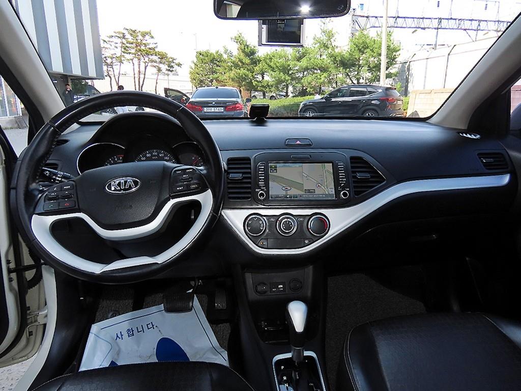 KIA Morning - Vista 5