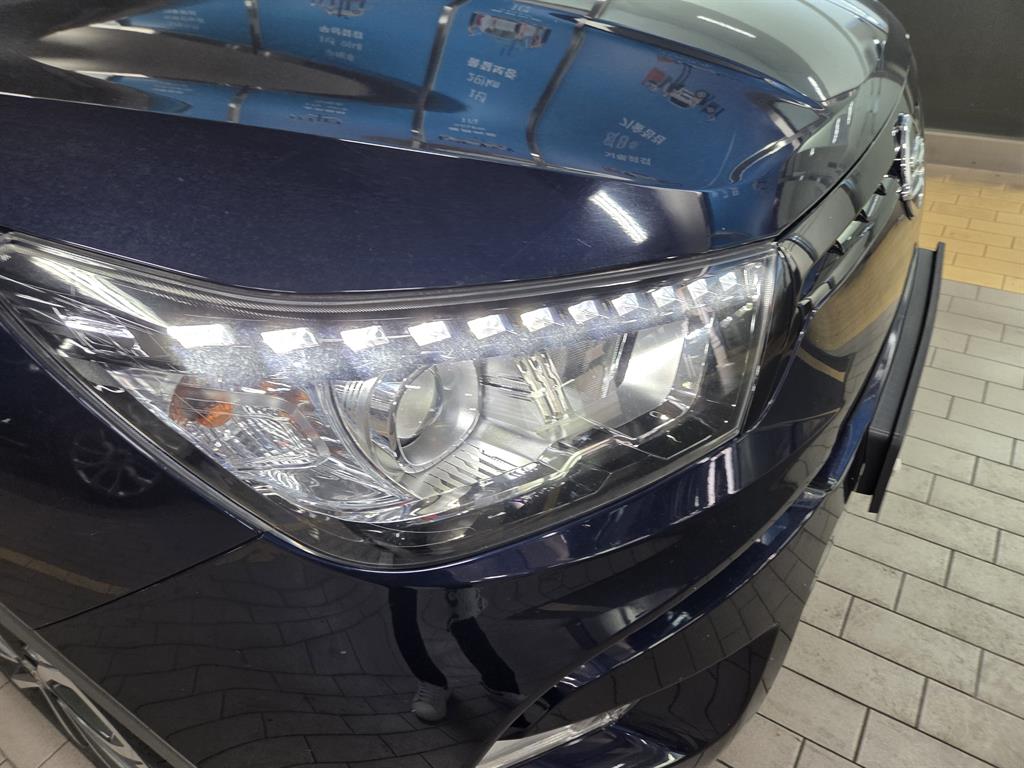 Ssangyong Tivoli - Vista 10