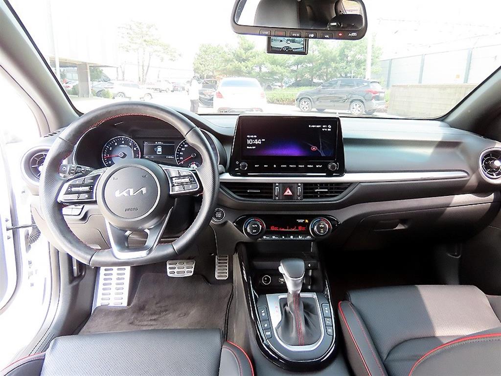 KIA K3 - Vista 7
