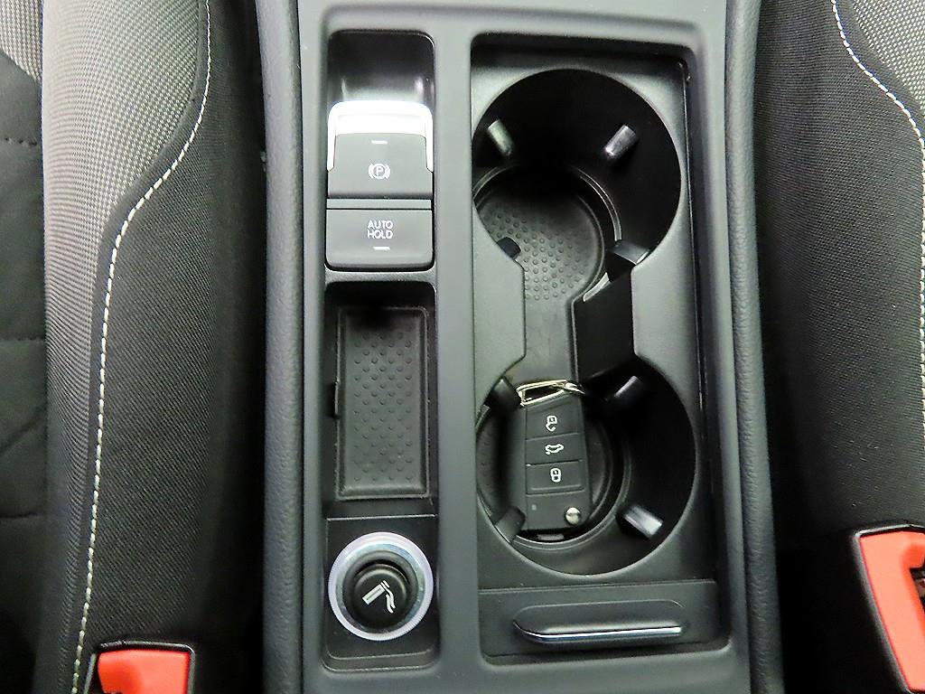 Volkswagen Golf 2014 Azul - Importación desde Corea - HF Imports Iquique - Foto 13