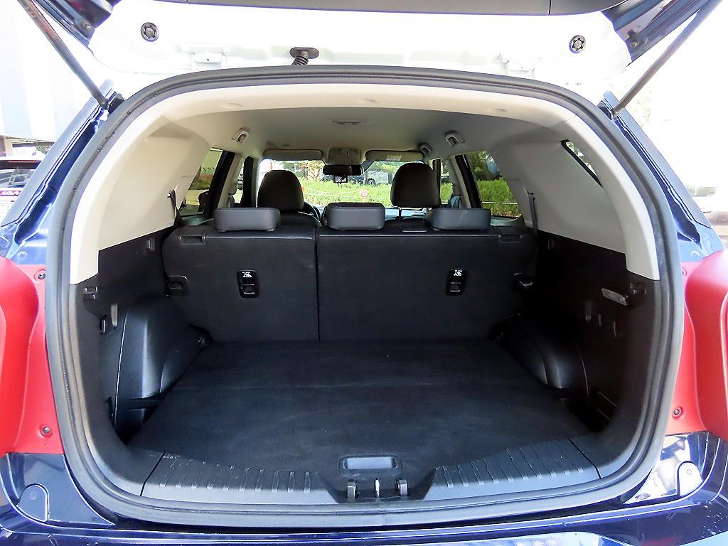 Ssangyong Tivoli 2022 Gris - Importación desde Corea - HF Imports Iquique - Foto 18