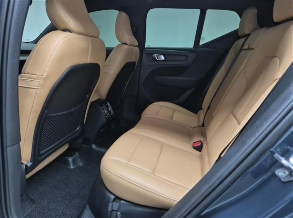 Volvo XC40 - Vista 12