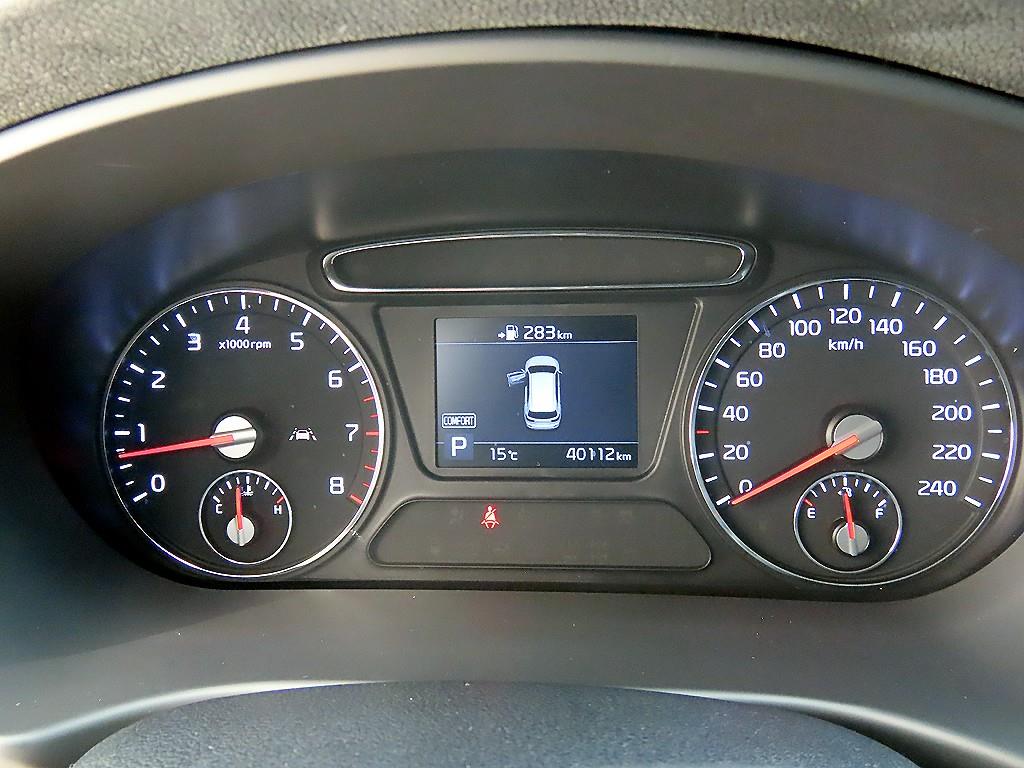 KIA Sorento - Vista 9
