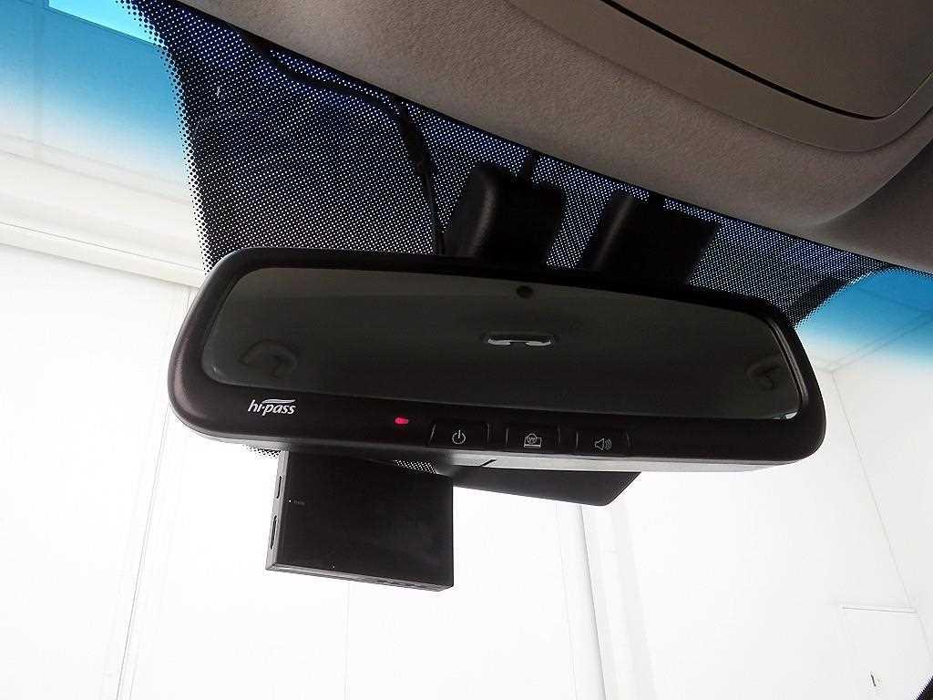 Ssangyong Tivoli 2022 Blanco - Importación desde Corea - HF Imports Iquique - Foto 15