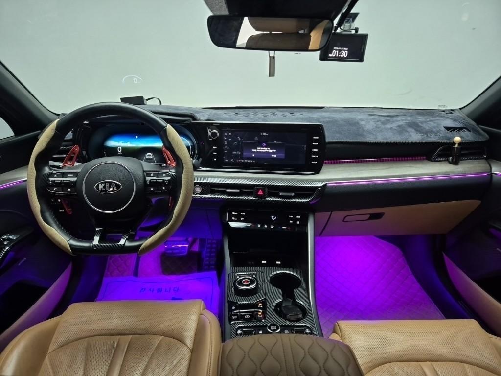 KIA K5 - Vista 7