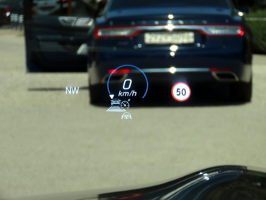 Mercedes Benz E class - Vista 10