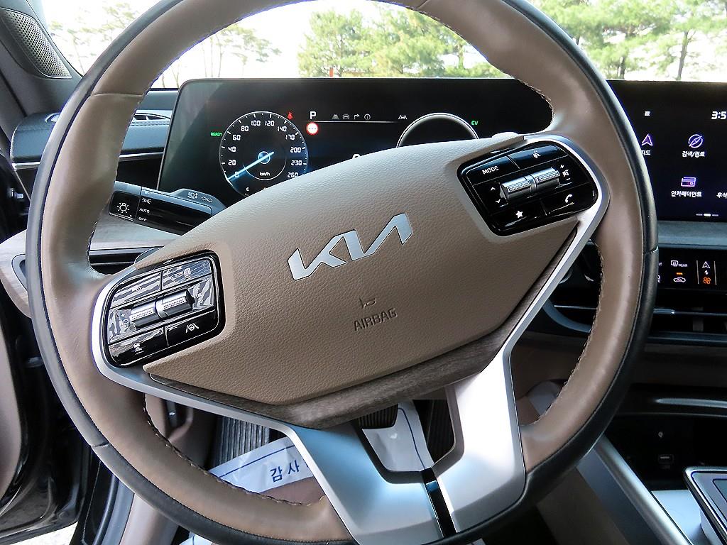 KIA K8 - Vista 8
