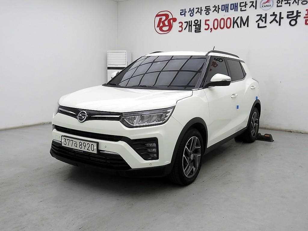 Ssangyong Tivoli - Vista 2