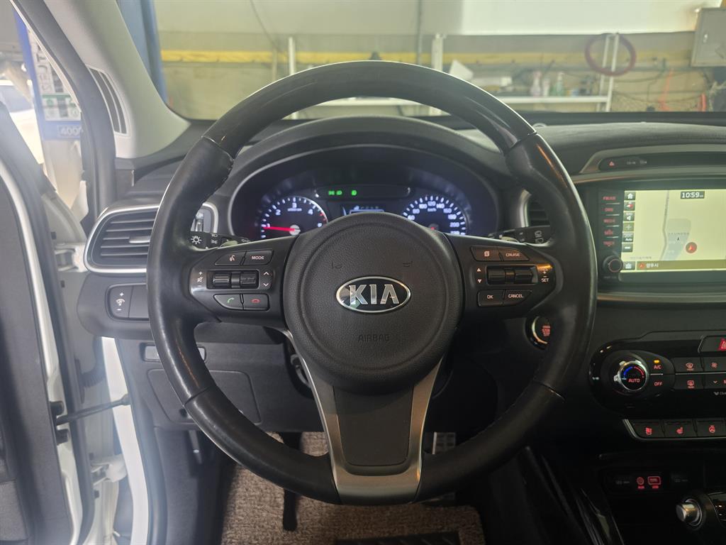 KIA Sorento 2017 Blanco - Importación desde Corea - HF Imports Iquique - Foto 17