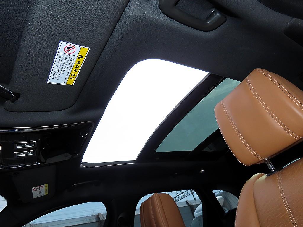 Land Rover Range Rover Bella 2018 Negro - Importación desde Corea - HF Imports Iquique - Foto 16