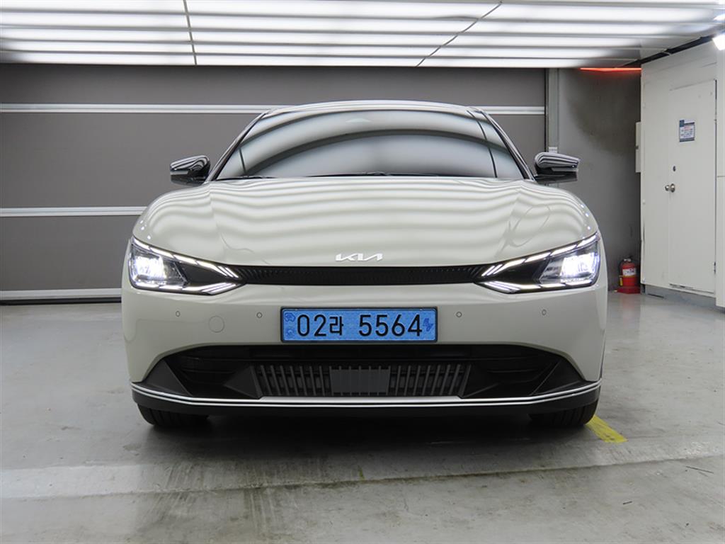 KIA EV6 - Vista 2