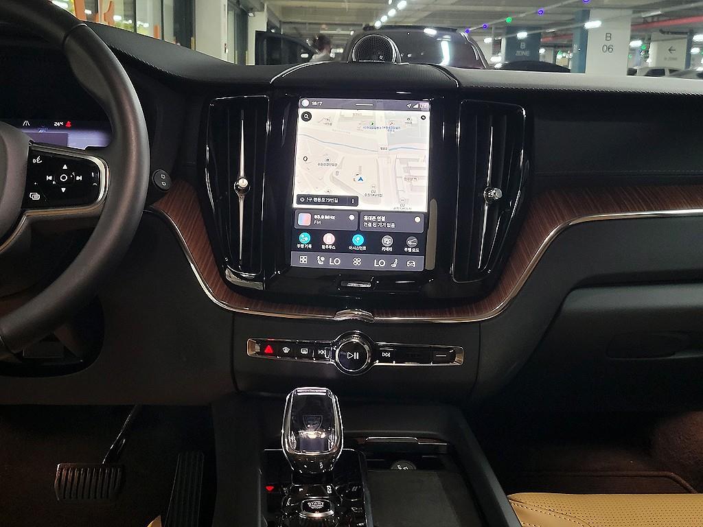 Volvo XC60 - Vista 11