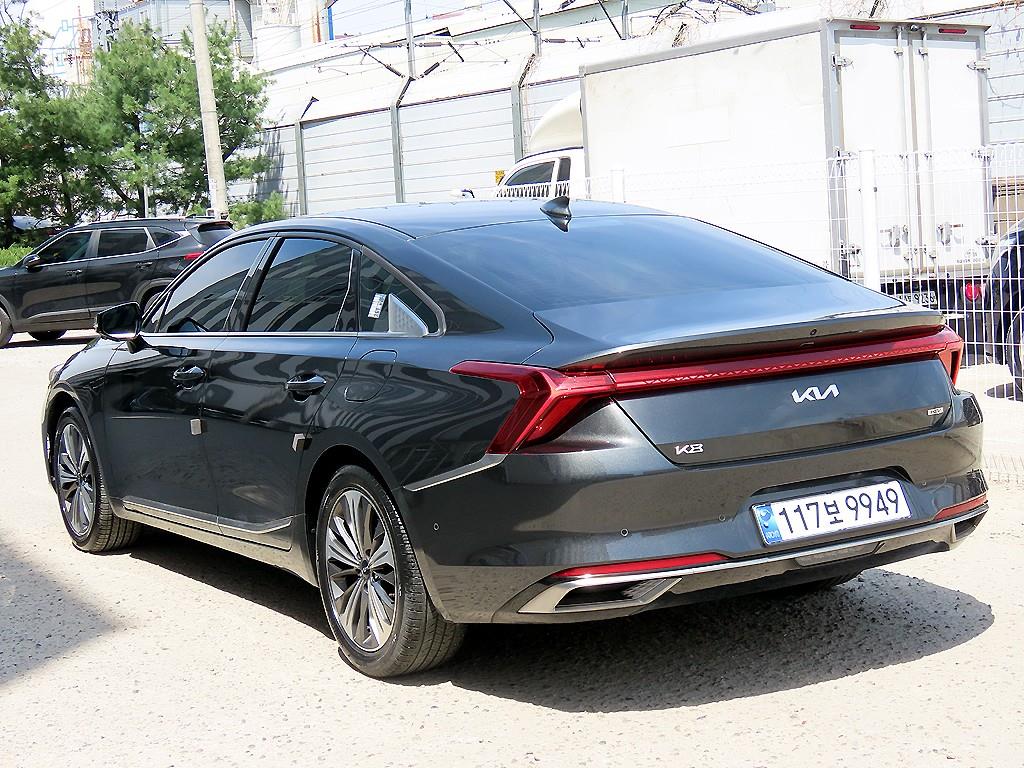 KIA K8 - Vista 3