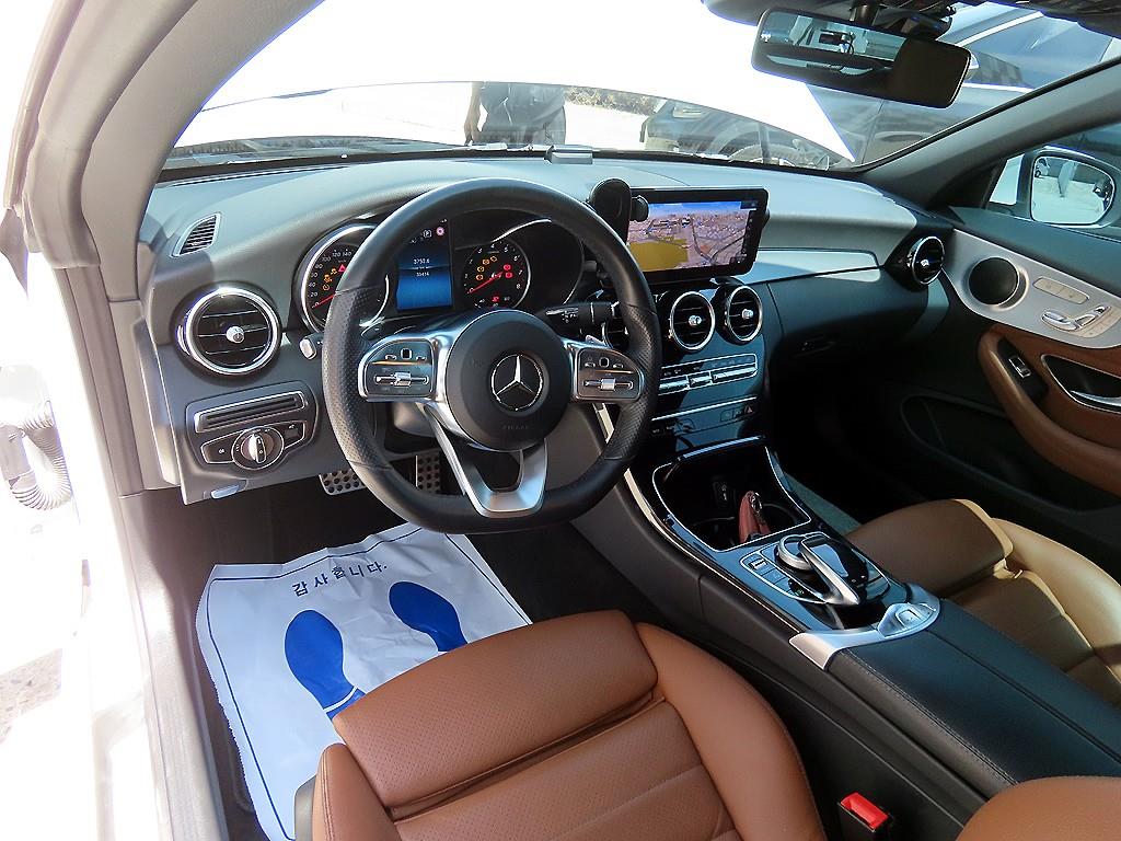 Mercedes Benz C Class - Vista 12