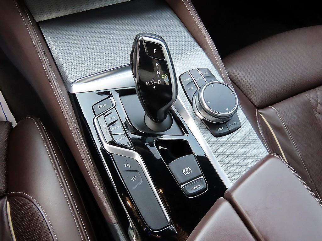 BMW 5 Series - Vista 11